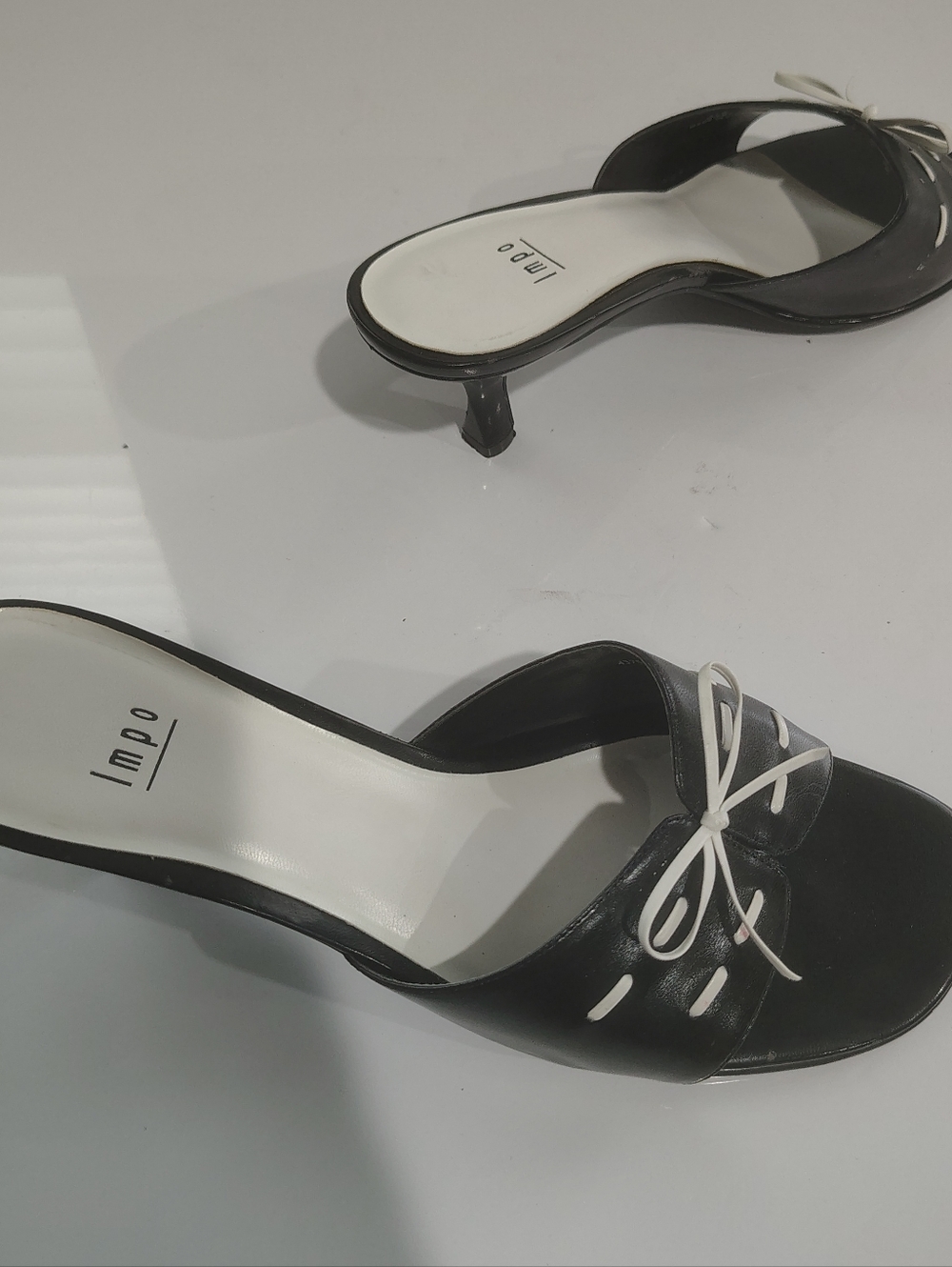 Impo Women's Black Slide Sandals with White Bow Detail Size 11